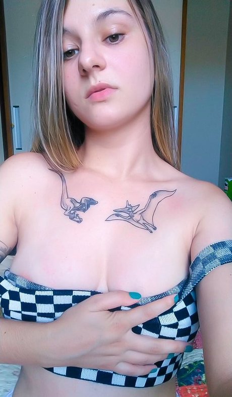 Ana Karolina Eisen model exclusive pictures