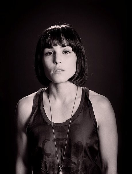 Noomi Rapace hot model images