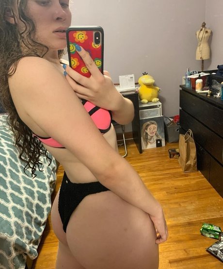 Alyssa Cleversey Photo Gallery