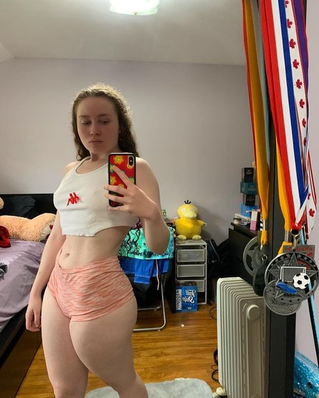 Alyssa Cleversey perfect pornstar img