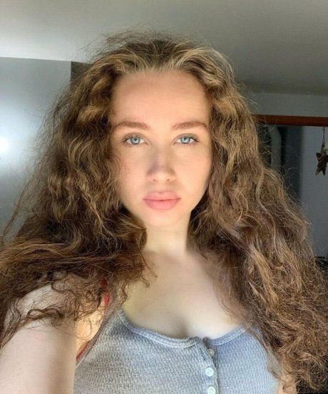 Alyssa Cleversey best pornstar img