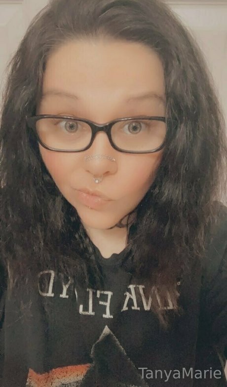 tanyamariex nude pornstar picture