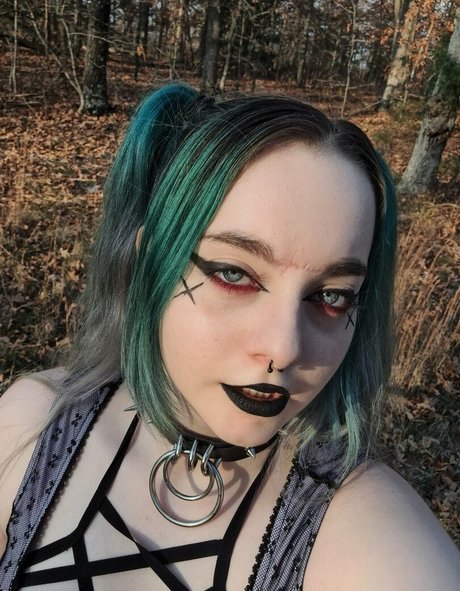 Izzysweettart best model gallery