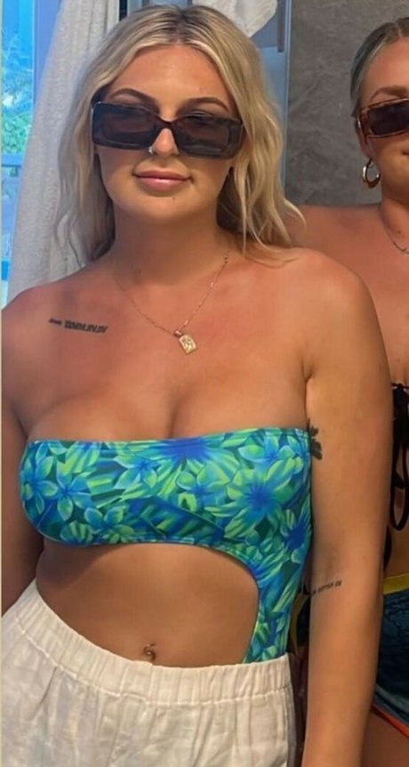 blonde wife onlyfans free sexy pictures