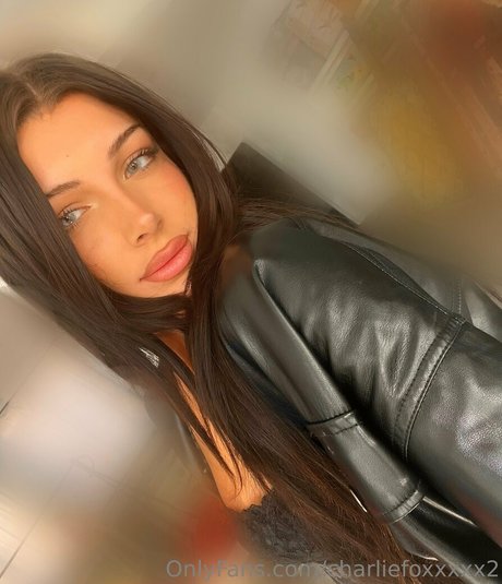 charliefoxxxxx2 model porn photo