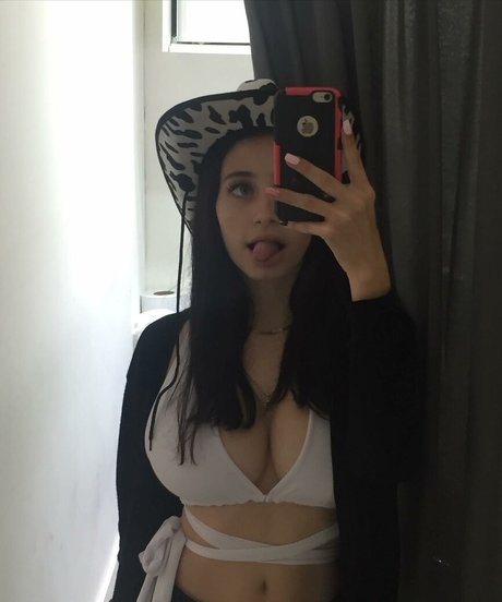 one onlyfans beautiful naked archive