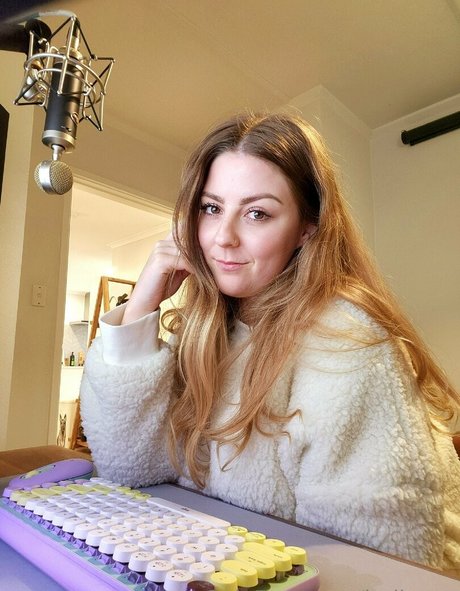 loripops hd star picture