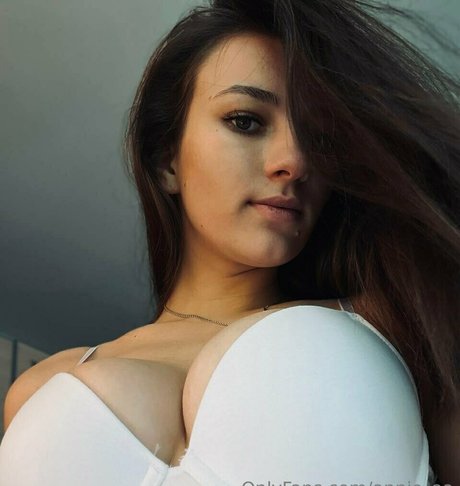 annie aa star xxx pics