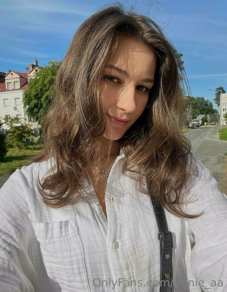 annie aa star hd gallery