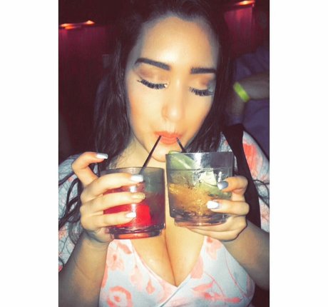 Olivia Hailey xxx pornstar photos