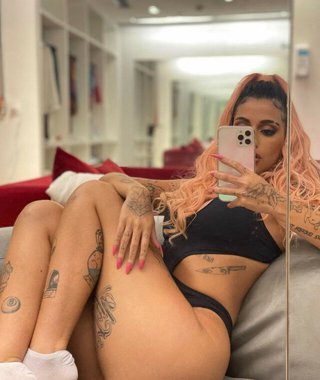 chubby kitty onlyfans pornos images