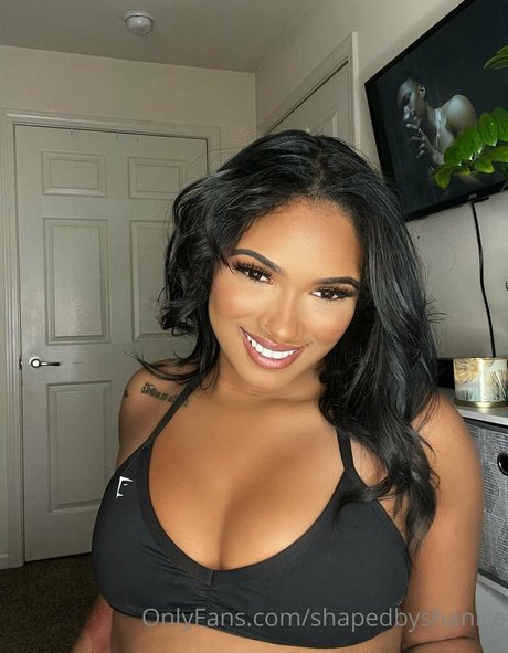 shapedbyshanice porn star pic