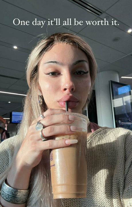 raven onlyfans exclusive image