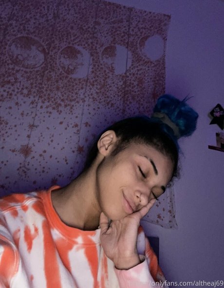 hot mature onlyfans beautiful nude photos