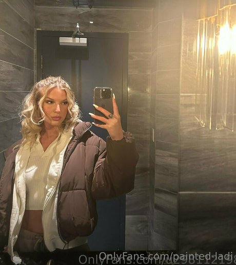 painted ladi star top photos