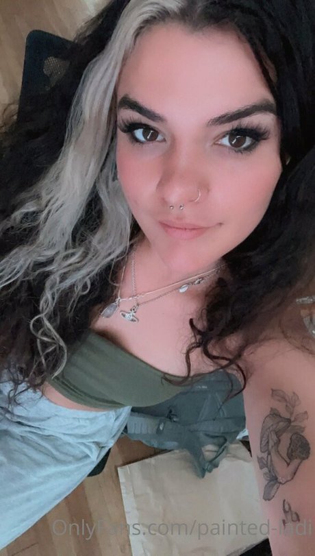 painted ladi hd model images