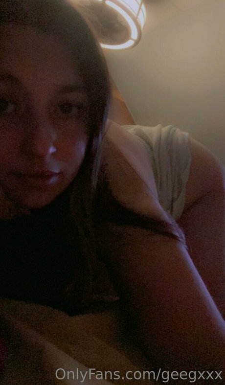 geegxxx star beautiful img