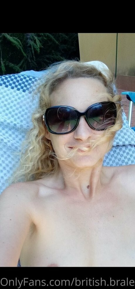 british braless hotwifex hot star picture