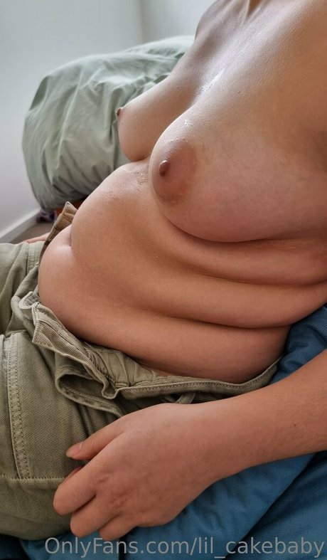 lil cakebaby star nudes archive