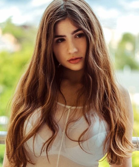 Xlovr xxx star gallery