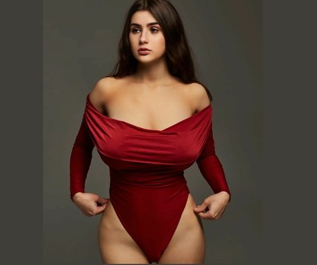 Xlovr sex star images