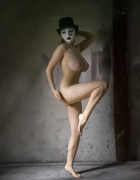 Xlovr model free image