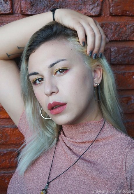 mtutsy top star pictures