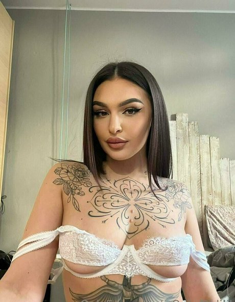 mirandahalil perfect star picture