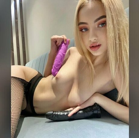 blowjob brunette onlyfans exclusive archive