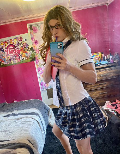 kymmyharper hot pornstar image