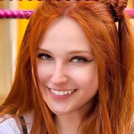 Claudia Andriolo top star images