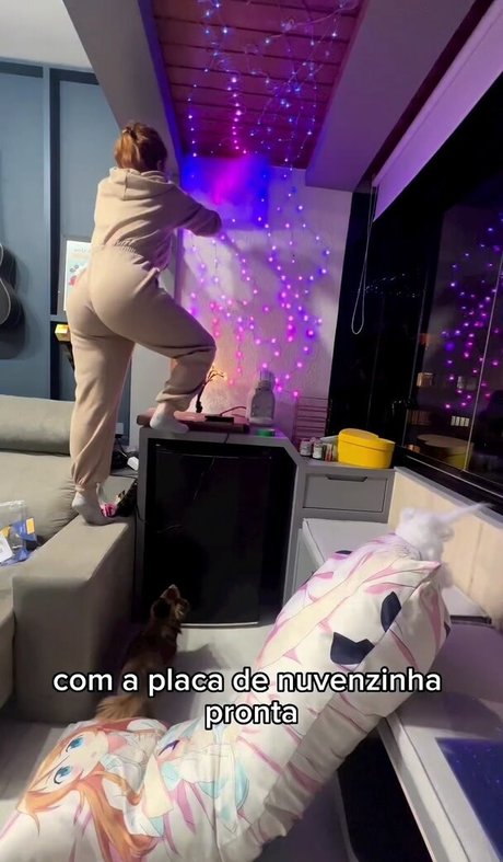 Claudia Andriolo exclusive star pictures