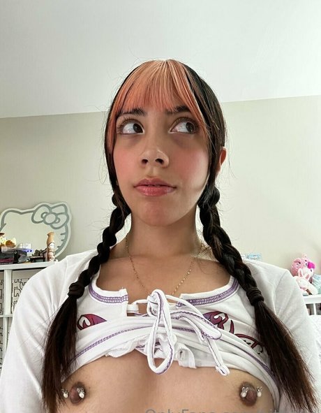 Ant Martinez star nude pics