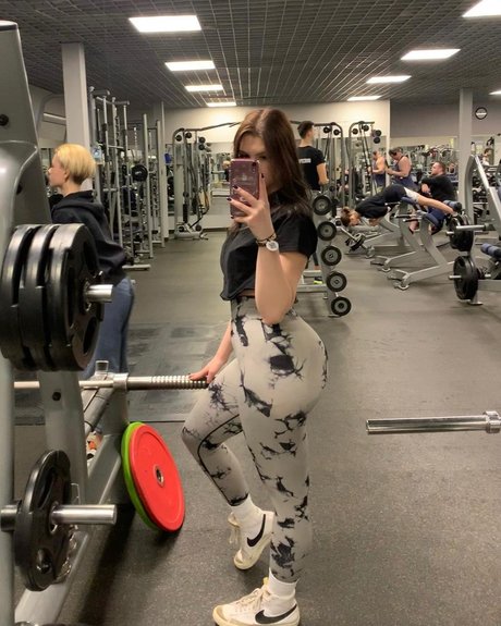 ell8ta sex actress galleries