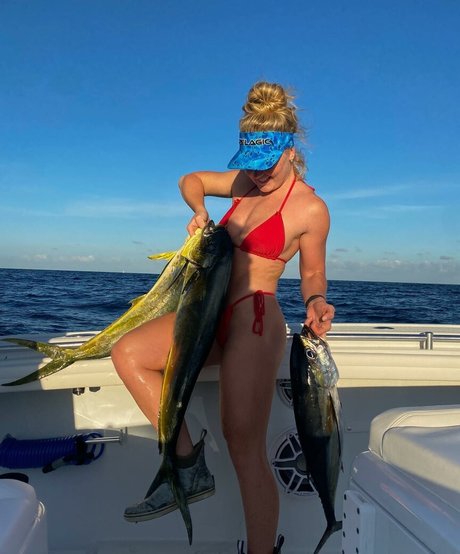 Hottest Fishing nudes star pic