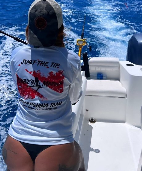 Hottest Fishing model beautiful image