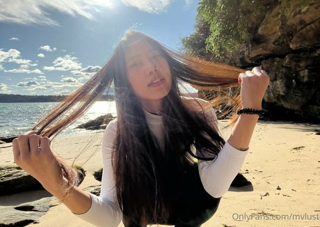 mvlust Photo Gallery