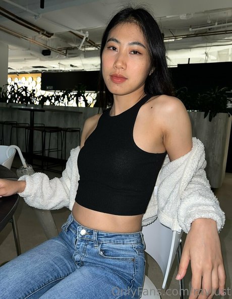 mvlust beautiful actress galleries