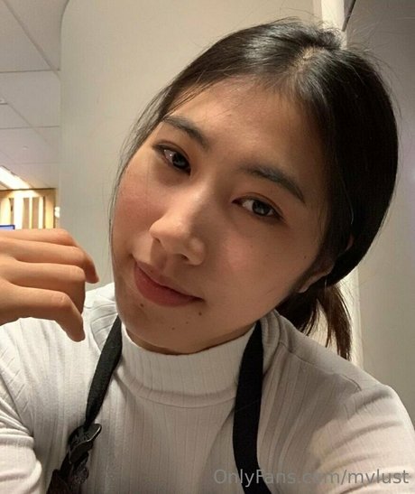 mvlust Profile Photo