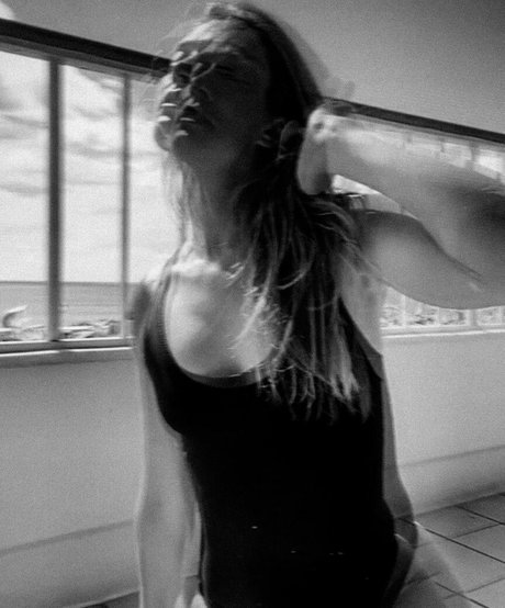 Spencer Grammer nude pornstar gallery