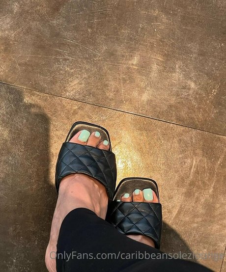 caribbeansolezlounge star adult pics