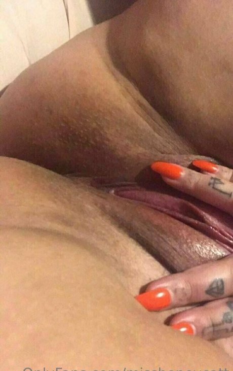 misshoneycatt model nice pictures