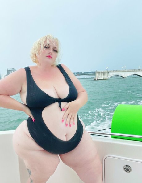 sweetcherrybbw xxx model image