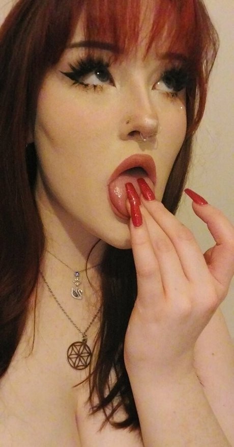 urlilsuccubus nice actress galleries