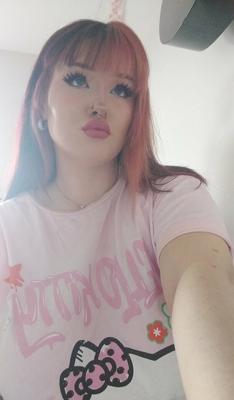 urlilsuccubus hot pornstar image