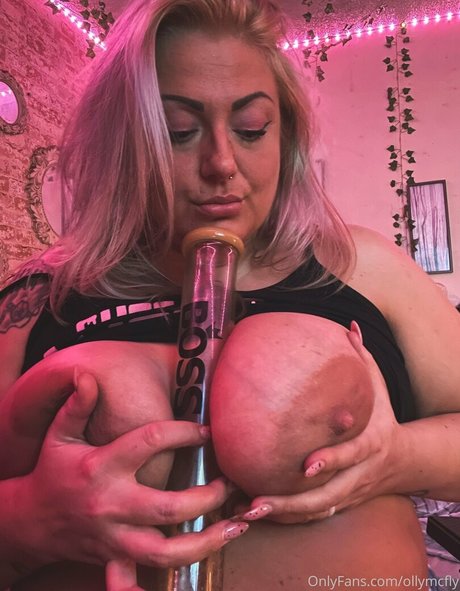 ollymcfly pornstar perfect pics