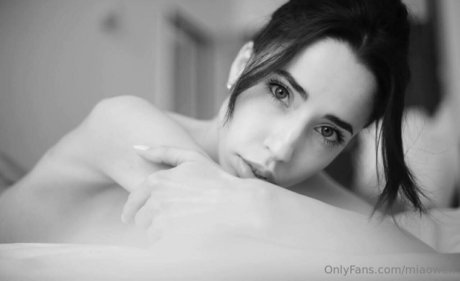 miaowen naked star image