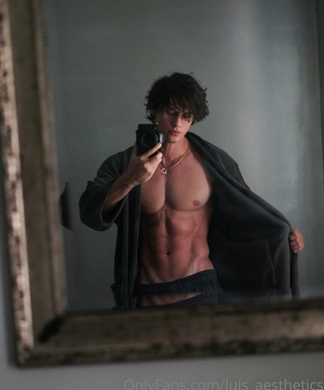 luis aesthetics model erotic photo
