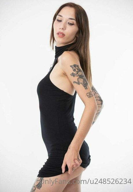 cutie bratz naked model photos