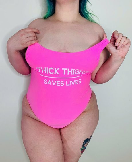 brunette wife onlyfans sexy naked img